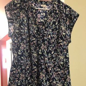 Colorful navy blouse